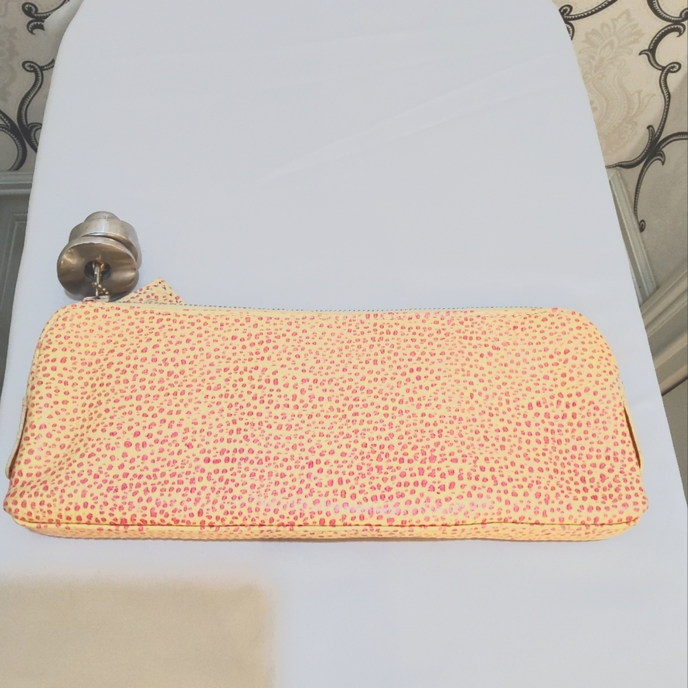 Pebble Leather Clutch. Latico. Premium leather.